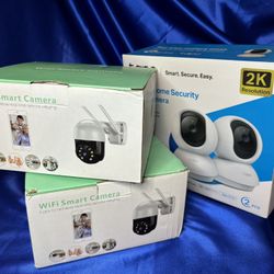 Tapo Set Of 2 And 2 WiFi Smart Cameras Lot Of 4 Total New Nice!!!