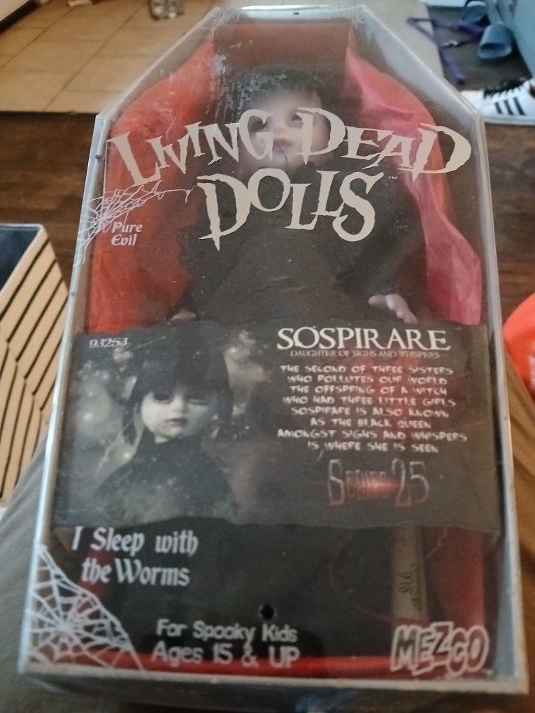 Living Dead Dolls