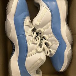 Jordan 11 Retro Low White/University Blue – Size 9.5