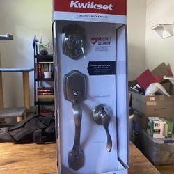 Kwikset Henley Satin Nickel Single-Cylinder Entry Door Handleset with Henley Lever and SmartKey