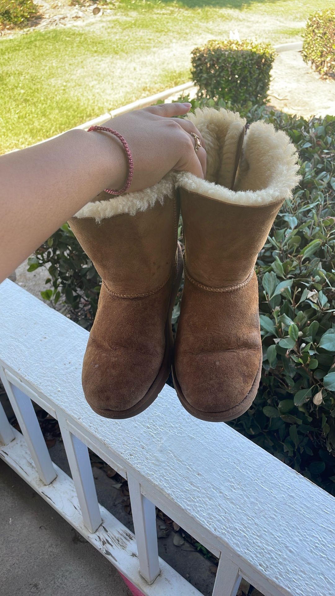 Gently Used Uggs