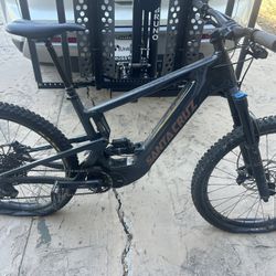 2020 Santa Cruz Heckler CC Excellent Condition