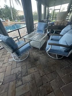 Hampton Bay 5 Patio Piece Chat Set