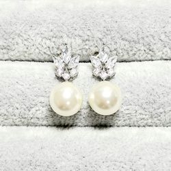 Freshwater Pearl & Sapphire Earrings