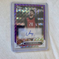 Alperen Sengun Purple Geometric Autographed Topps Chrome Card 03-04