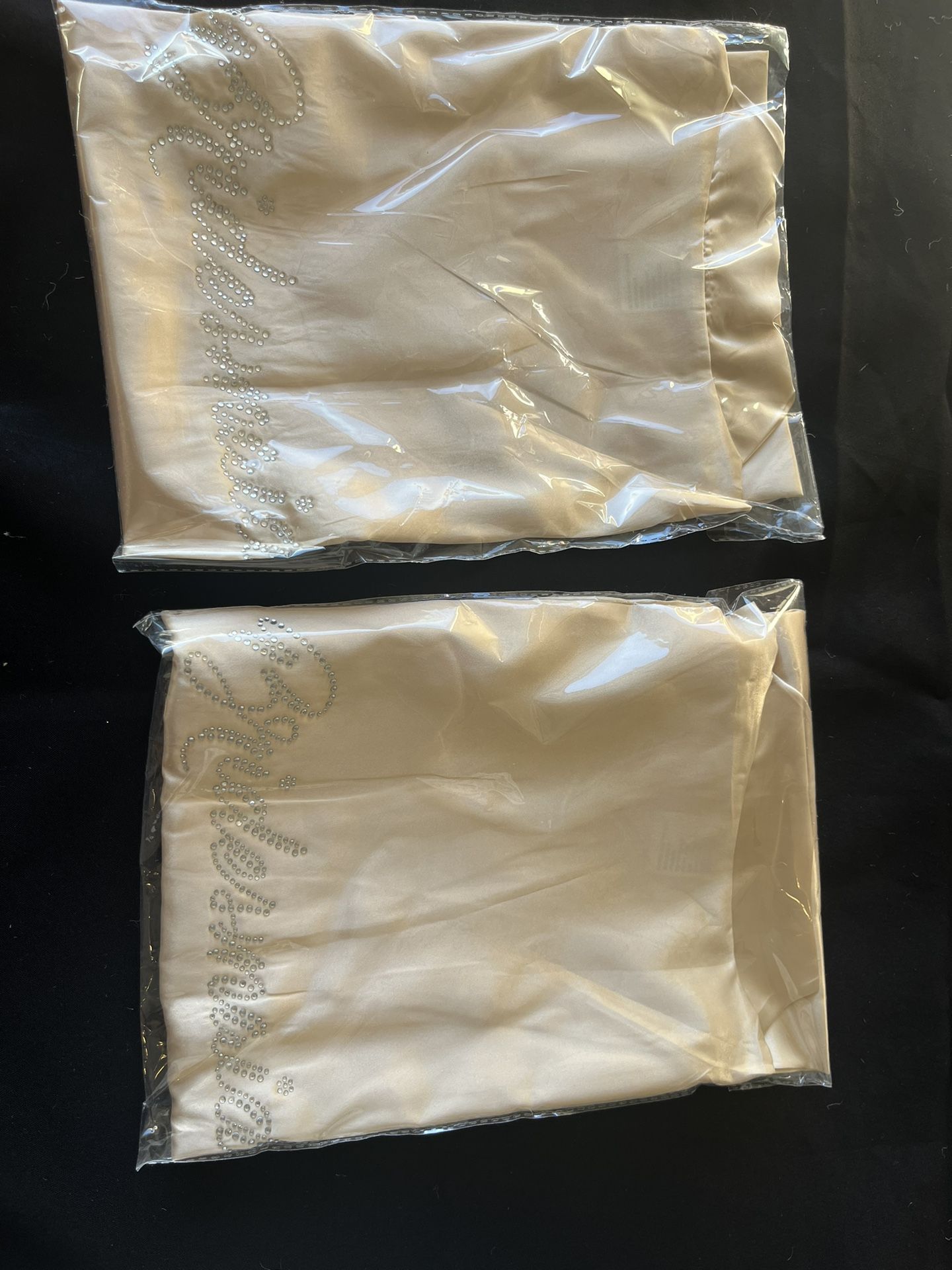 3 Bridemaid’s Robes