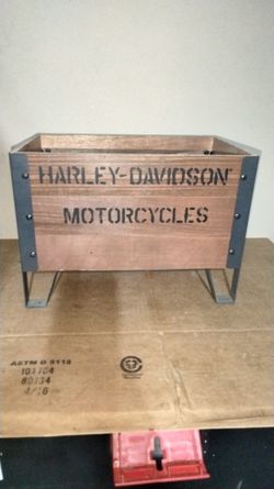 Harley Davidson 2013 Gift Magazine Storage Rack