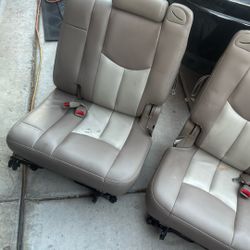 03-06 Yukon Denali Third Row 3rd Row Seats Chairs 