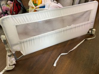 White Toddler Bedrail… Read Description