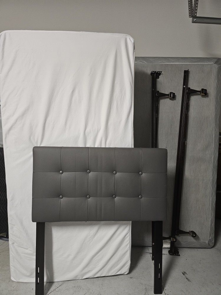 Twin Bed
