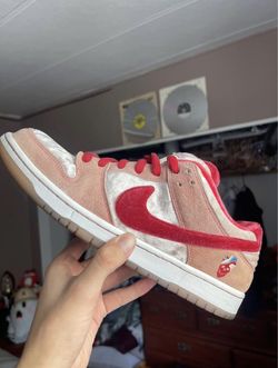 Nike Strange Love Sb Dunk