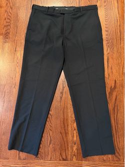 Izod Mens 40x32 Black Performance Stretch Straight Fit Dress Pants NWT