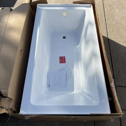 Swiss Madison Voltaire 60” X 32” Acrylic Bathtub