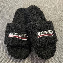 Balenciaga Furry Slides🎬