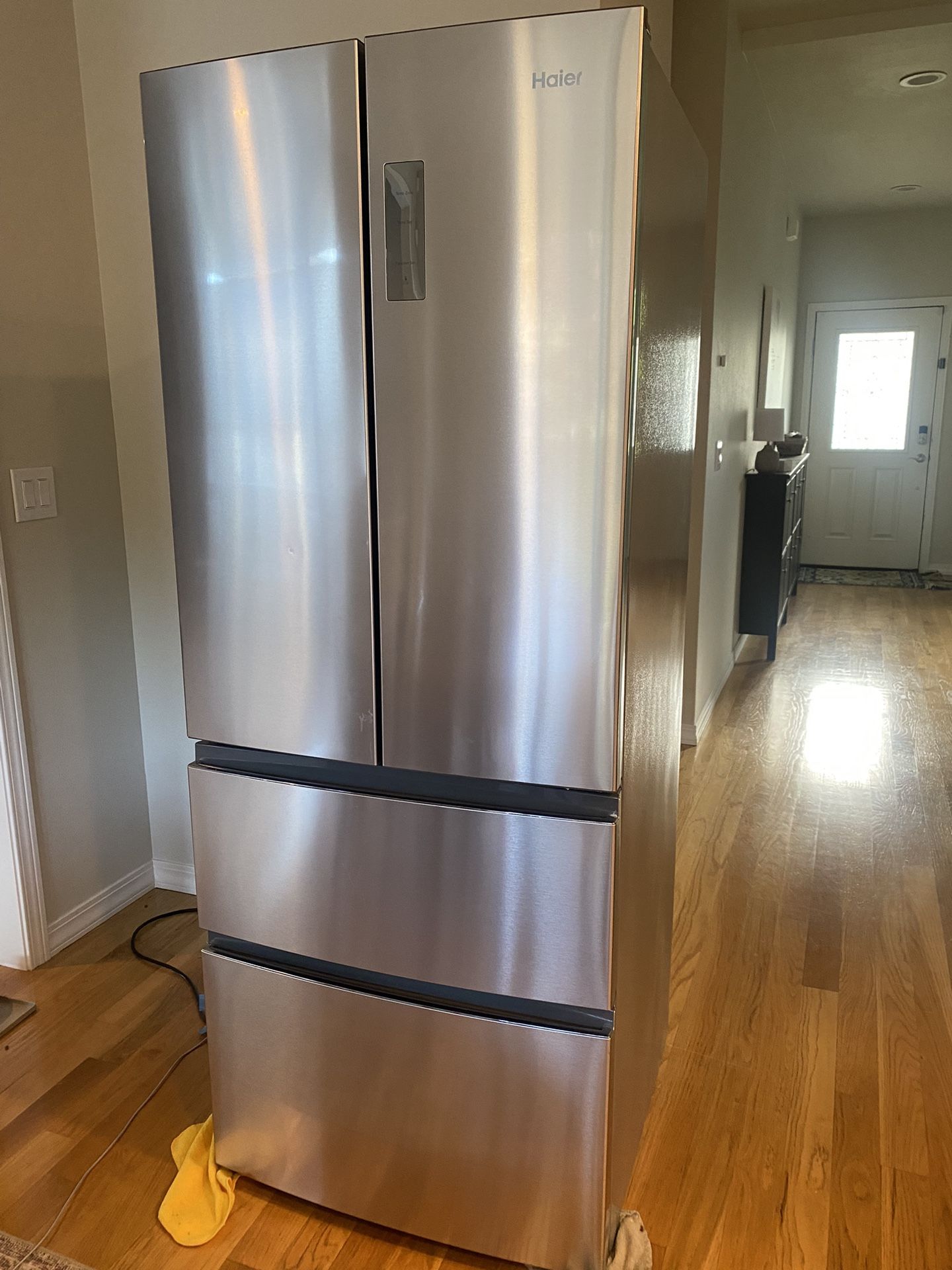 Haier Fridge 28” X 28” X 71”- Works Great