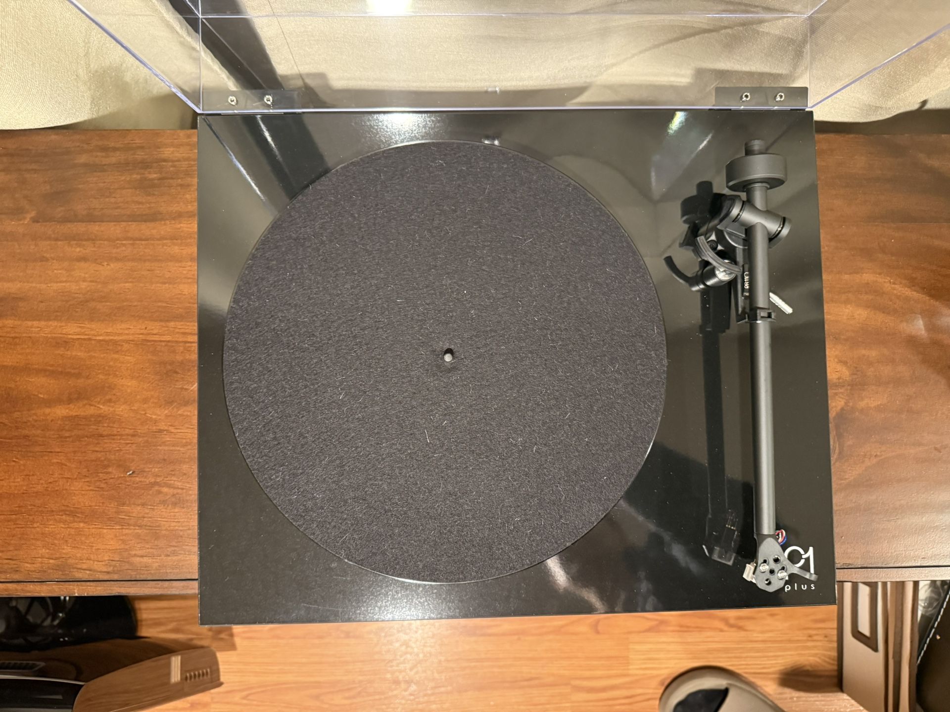Rega Plana 1 Plus (With Phono Preamp)
