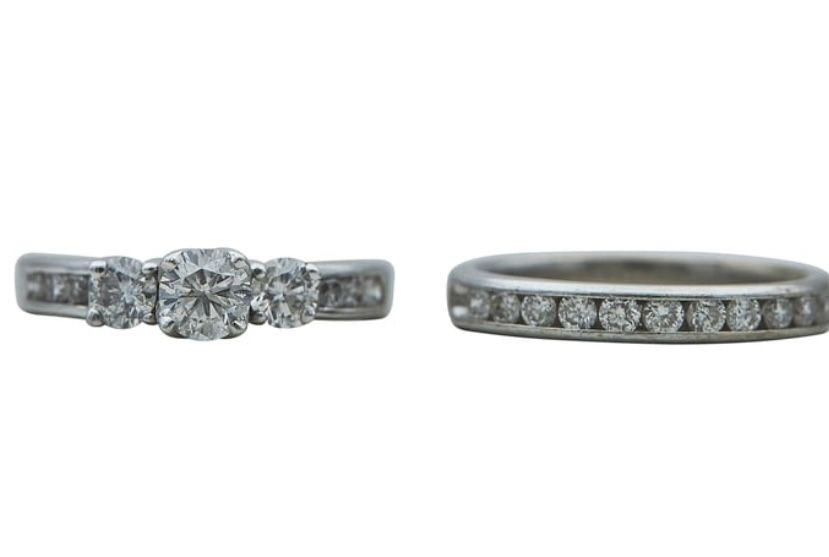 14K White Gold 3-Stone Set