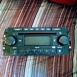 2008-2010 (Chrysler Jeep Dodge Ram) Radio/Single Disc CD/ MP3 Connection  OEM