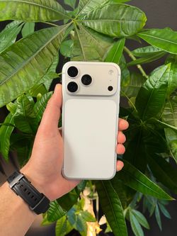 iPhone 17 Pro Max - Unlocked - 2TB