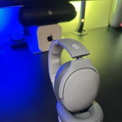 Skullcandy Crusher Evo Wireless Bluetooth Headphones with Multi-Sensory Bass, Noise Isolating