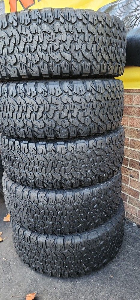 5 Tires 35x12 50r18 Bfgoodrich
