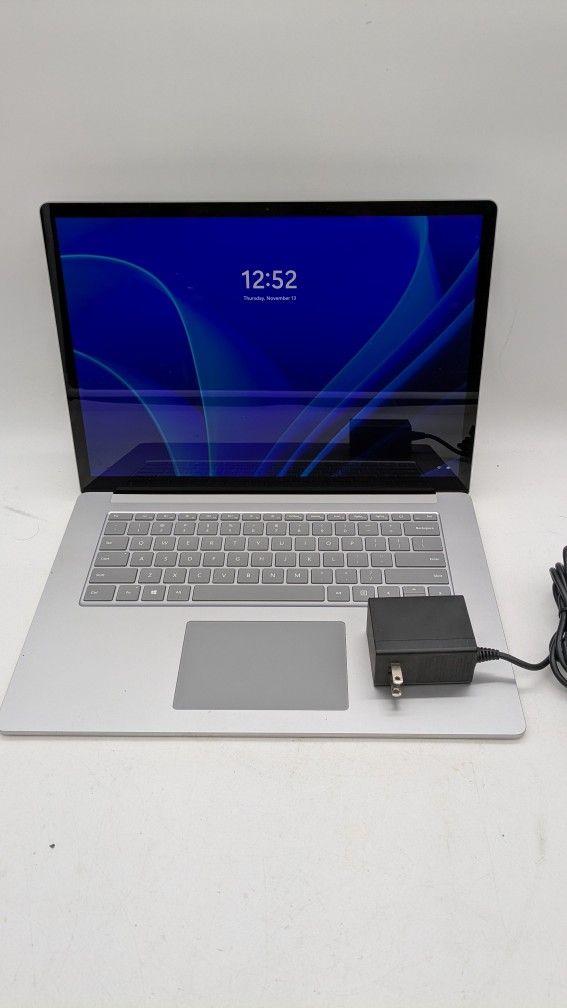 Microsoft Surface Laptop 4 15" Touch-Screen-AMD Ryzen 7 Surface Edition. 8 Gb - 256SSD Platinum