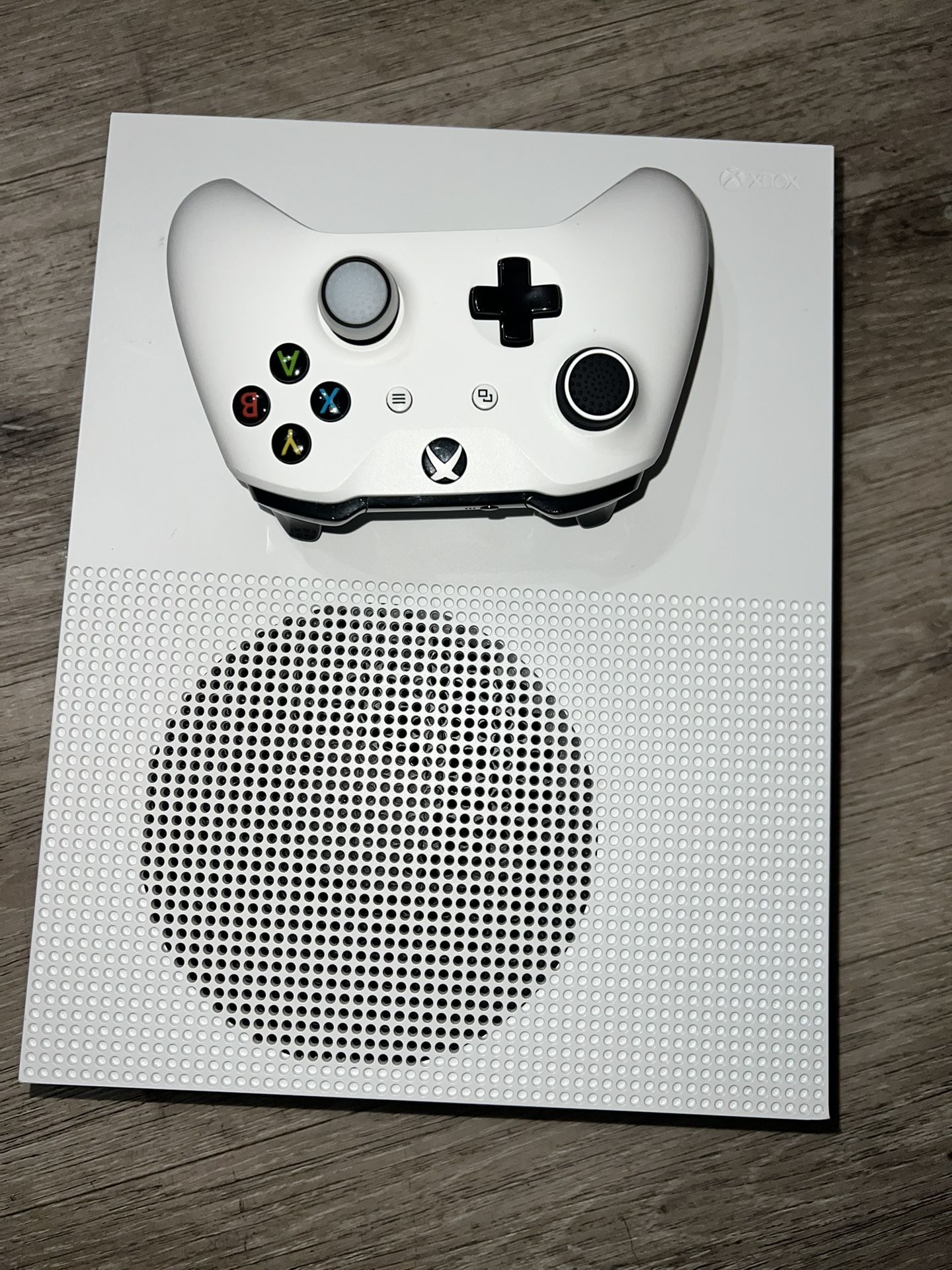Xbox One S