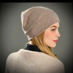BRAND NEW HOT & BEAUTIFUL, HIGH QUALITY CASHMERE LUXURY SOFTEST LADIES BEANIES