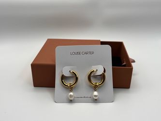 14kt gold finish hoop earring