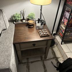 Coffee And End Table Set 