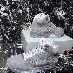 Jordan 5 Wolf Grey size 9 & 9.5