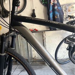 Specialized Crosstrail Comp bicycle.