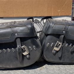 HD Original Saddle Bags And Mounting Hardware 95 Softail Nostalgia 
