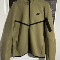 BRAND NWT Nike Men LARGE Sportswear Hoodie Tech Fleece Hoodie Neutral Olive NEW