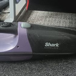 Vacuum Cordless Shark