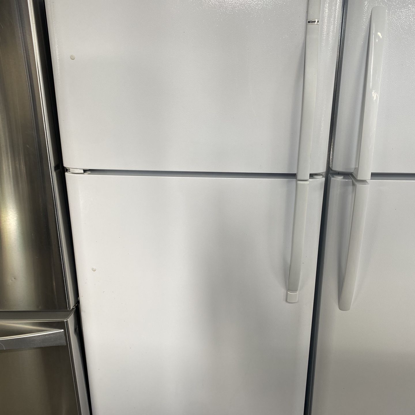 Kenmore Refrigerator 