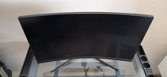 MSI curved screen 32" gaming monitor