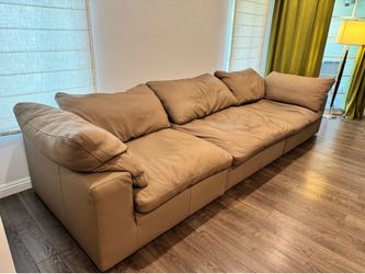 LEATHER CLOUD sofa- living spaces