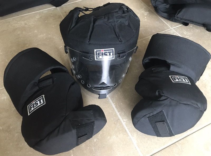 FIST #333 Police Training Suit Tactical Drills Fight Simulation Defensive Self-Defense Karate Martial Arts