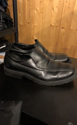Sketchers mess dress show black size 11