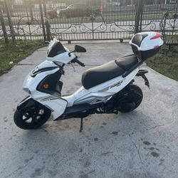 150cc Mopped/scooter 
