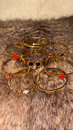 Non tarnish gold plated jewelry 8 pieces