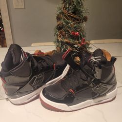 Jordan Flight 45 High Size 5.5Y