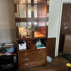 Henredon 2 Pc Bar Cabinets With Light Up Display
