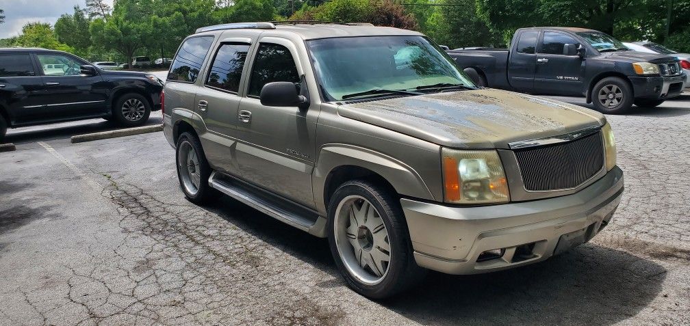 2002 Cadillac Escalade