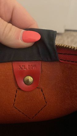 Louis Vuitton Speedy 35 Epi Red Bag for Sale in La Costa, CA - OfferUp