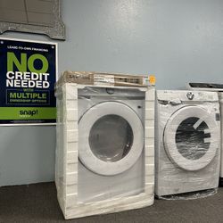 NEW Samsung Washer & Dryer 