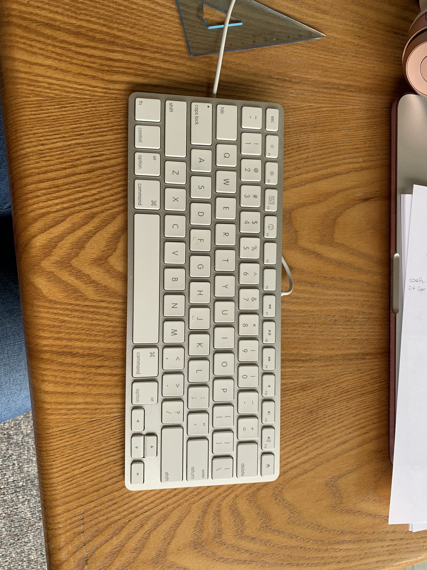 Apple A1242 wired compact keyboard