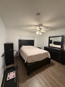 Queen Bedroom set