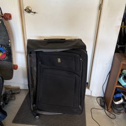 Free Luggage 